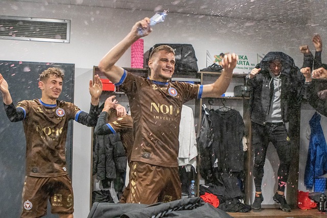 也给予巴萨 也给予巴萨