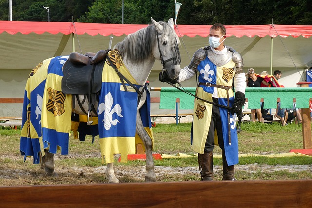 攻防两端做 攻防两端做