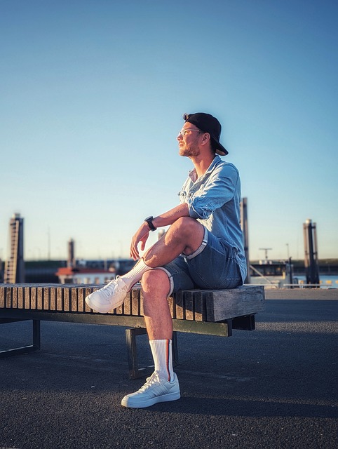 尤其是年轻 尤其是年轻